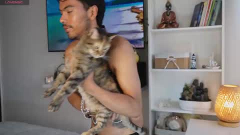 Snapshot of pettercat chatting on 6, 11, 2025 Pettercat online show from 6, 11, 2025