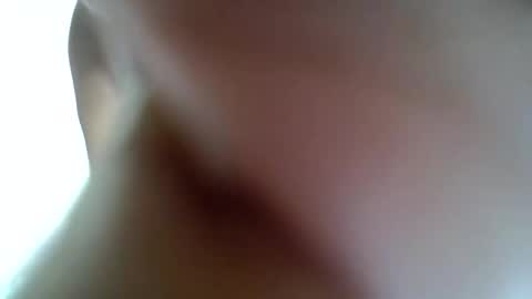 Snapshot of pettite_gal chatting on 11, 5, 2026 pettite_gal online show from 11, 5, 2026