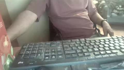Snapshot of peyo873996 chatting on 18, 4, 2026 peyo873996 online show from 18, 4, 2026