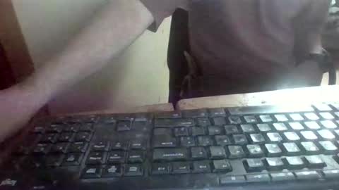 Snapshot of peyo873996 chatting on 19, 4, 2026 peyo873996 online show from 19, 4, 2026