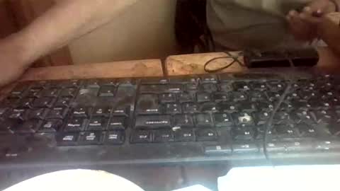 Snapshot of peyo873996 chatting on 18, 5, 2026 peyo873996 online show from 18, 5, 2026