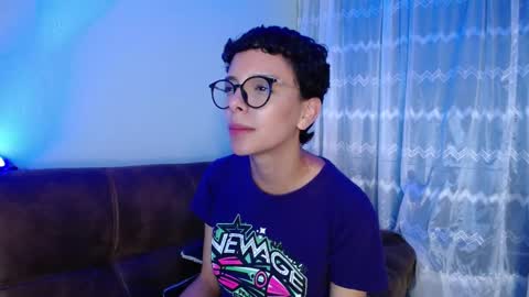 Snapshot of peyton_gh chatting on 9, 3, 2025 Peyton online show from 9, 3, 2025