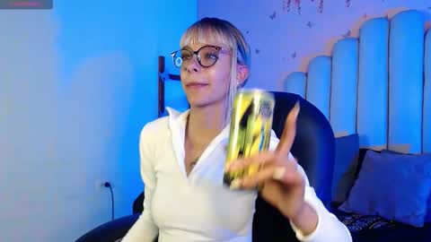 Snapshot of peyton_gh chatting on 17, 9, 2025 Peyton online show from 17, 9, 2025