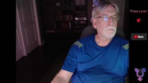 Snapshot of pghk2000 chatting on 7, 2, 2025 George online show from 7, 2, 2025