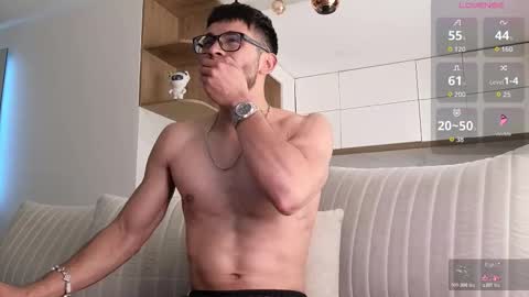 phantom_bigger1 online show from 20, 11, 2025