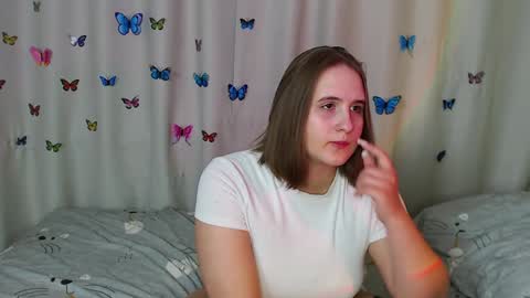 Snapshot of phantommira chatting on 21, 1, 2025 phantommira online show from 21, 1, 2025