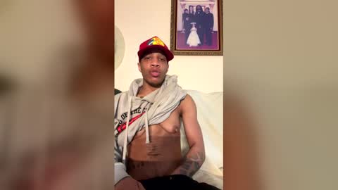 Snapshot of phat_ftm_klit87 chatting on 5, 5, 2026 phat_ftm_klit87 online show from 5, 5, 2026