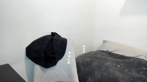 Snapshot of phenomenalpleasures chatting on 14, 1, 2025 Jasmine Juice online show from 14, 1, 2025