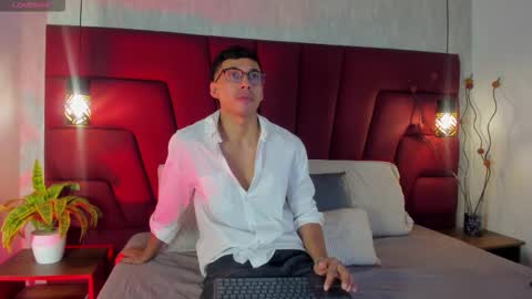 Snapshot of philip_collins chatting on 19, 3, 2026 Milo online show from 19, 3, 2026