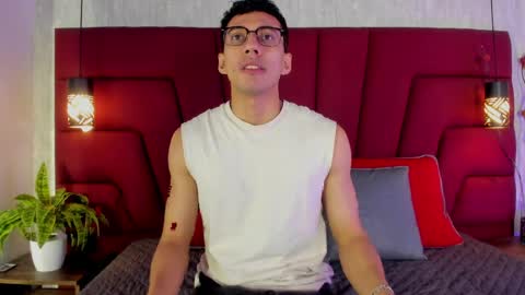 Milo online show from 10, 4, 2026