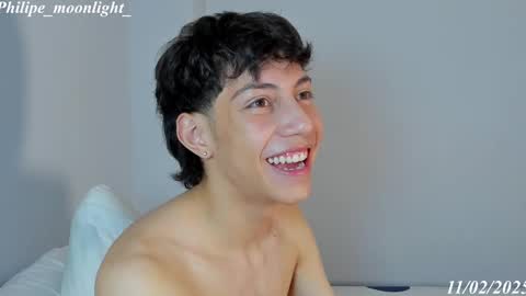 Phil.   INDEPENDENT MODEL online show from 11, 2, 2025