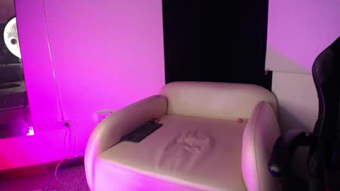 Snapshot of philipp_jones chatting on 3, 2, 2026 PHIL online show from 3, 2, 2026