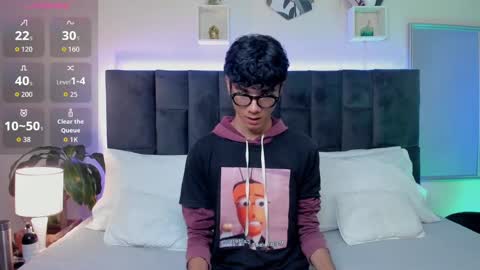 Phillip online show from 3, 10, 2025