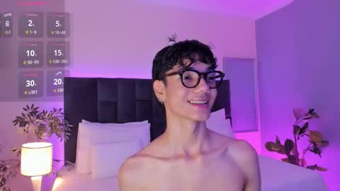 Phillip online show from 12, 11, 2025