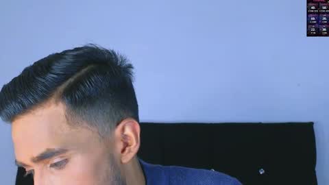 Snapshot of phillip_rayn chatting on 19, 12, 2024 phillip online show from 19, 12, 2024