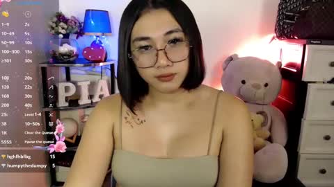 Pia online show from 7, 2, 2025