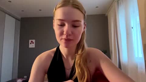 Kristie online show from 29, 6, 2026