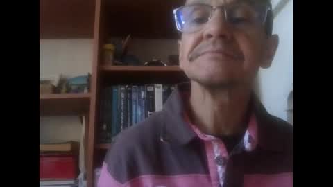 Snapshot of pichoun71 chatting on 26, 9, 2025 pichoun71 online show from 26, 9, 2025