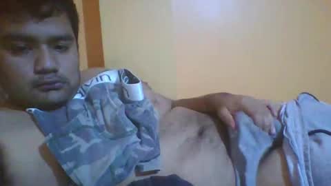 Snapshot of pichulonrenzo chatting on 15, 5, 2026 PICHULAMOJADA online show from 15, 5, 2026