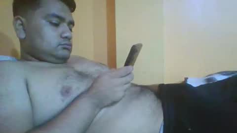 Snapshot of pichulonrenzo chatting on 20, 5, 2026 PICHULAMOJADA online show from 20, 5, 2026