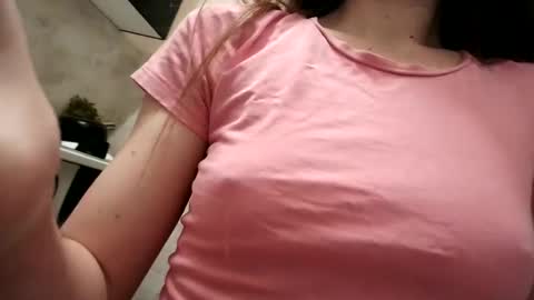 Moonie online show from 10, 1, 2026