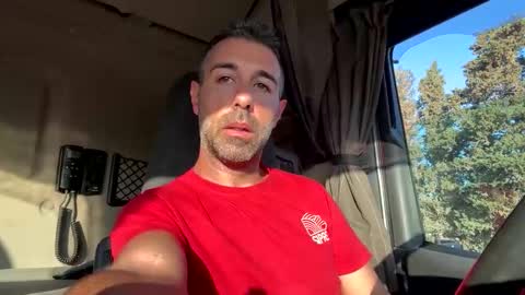 pierotu online show from 12, 9, 2025