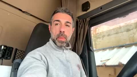 pierotu online show from 9, 1, 2026