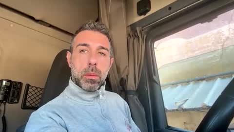 pierotu online show from 2, 2, 2026