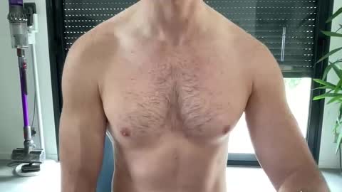 pierre81000 online show from 19, 12, 2025