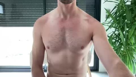 pierre81000 online show from 20, 4, 2026