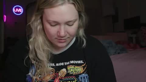 Piggy Rose online show from 16, 4, 2026