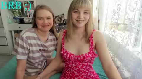 Adele and Elli online show from 3, 6, 2026