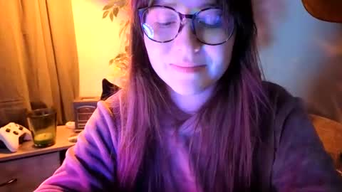 PilloGoddess online show from 30, 5, 2026