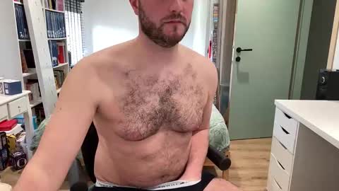 Snapshot of pilou7452 chatting on 27, 2, 2026 pilou online show from 27, 2, 2026