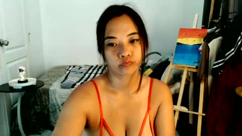 Snapshot of pinay_beauty14 chatting on 4, 7, 2026 pinay beauty14 online show from 4, 7, 2026