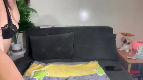 Hot Feb online show from 21, 9, 2025