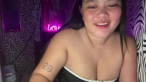 Hot Feb online show from 17, 1, 2026