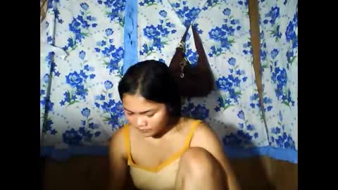 Snapshot of pinay_just18th chatting on 25, 4, 2026 pinay_just18th online show from 25, 4, 2026