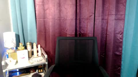 Snapshot of pinay_lucy chatting on 19, 7, 2026 lucyLove online show from 19, 7, 2026