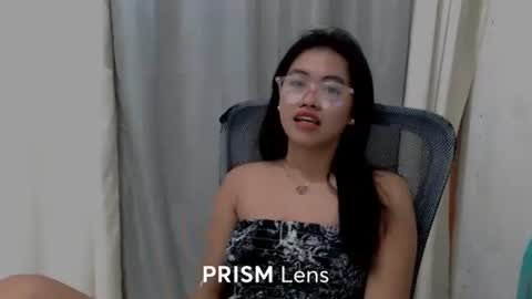 Snapshot of pinay_pleaseme chatting on 25, 5, 2026 pinay_pleaseme online show from 25, 5, 2026