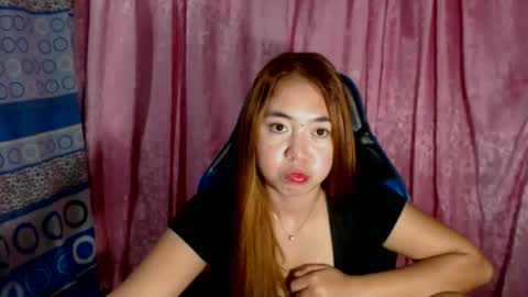 Snapshot of pinay_singlemomxs chatting on 30, 5, 2026 pinay_singlemomxs online show from 30, 5, 2026