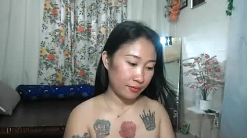 yumie  online show from 11, 7, 2026