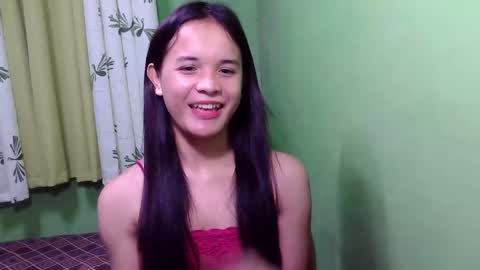 Snapshot of pinaymorena_rhowe chatting on 26, 12, 2024 pinaymorena_rhowe online show from 26, 12, 2024