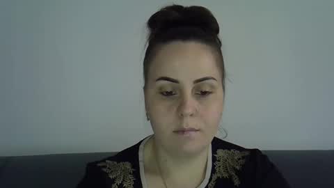 pineapple375 online show from 3, 4, 2026