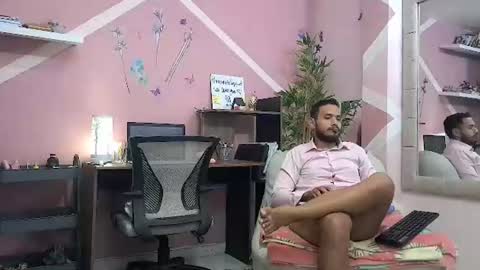 Snapshot of pineappleflipped chatting on 27, 7, 2026 pineappleflipped online show from 27, 7, 2026