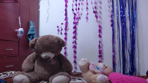 pink_love_25 online show from 31, 3, 2026