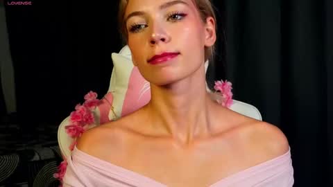 Snapshot of pink_princess_k chatting on 21, 9, 2025 Kate online show from 21, 9, 2025