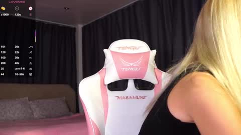 Snapshot of pink_princess_k chatting on 16, 10, 2025 Kate online show from 16, 10, 2025