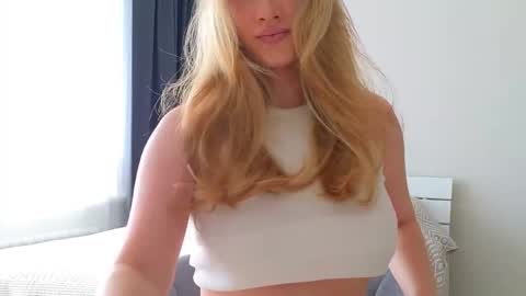   online show from 10, 9, 2025