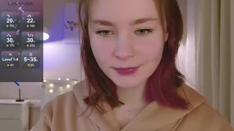 Snapshot of pink_seagull chatting on 4, 2, 2025 Eva online show from 4, 2, 2025